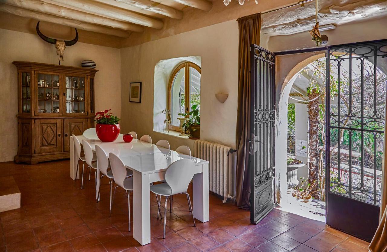 Sitges Hill Retreats-Masia Nur 22 Bedrooms Divided Over 9 Houses For Max 44 Guests Canyelles  Exterior foto